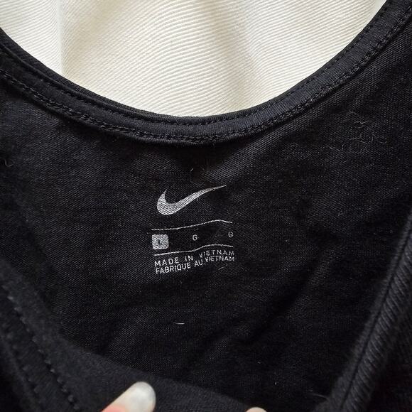 Nike black activewear crop tank top drawstring waist Large sleeveless athleisure - Picture 3 of 6